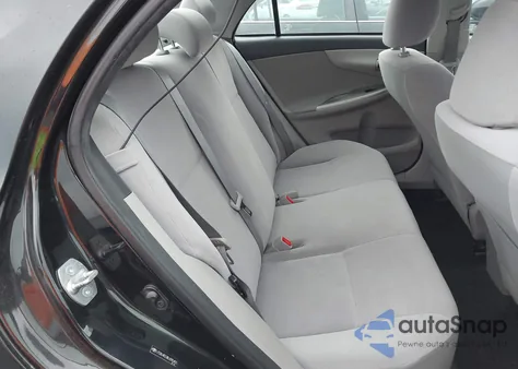 2011 Toyota Corolla Le z USA, uszkodzony, nr VIN JTDBU4EE8BJ090455